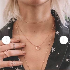 Basic Halo Pendant Necklace in Rose Gold